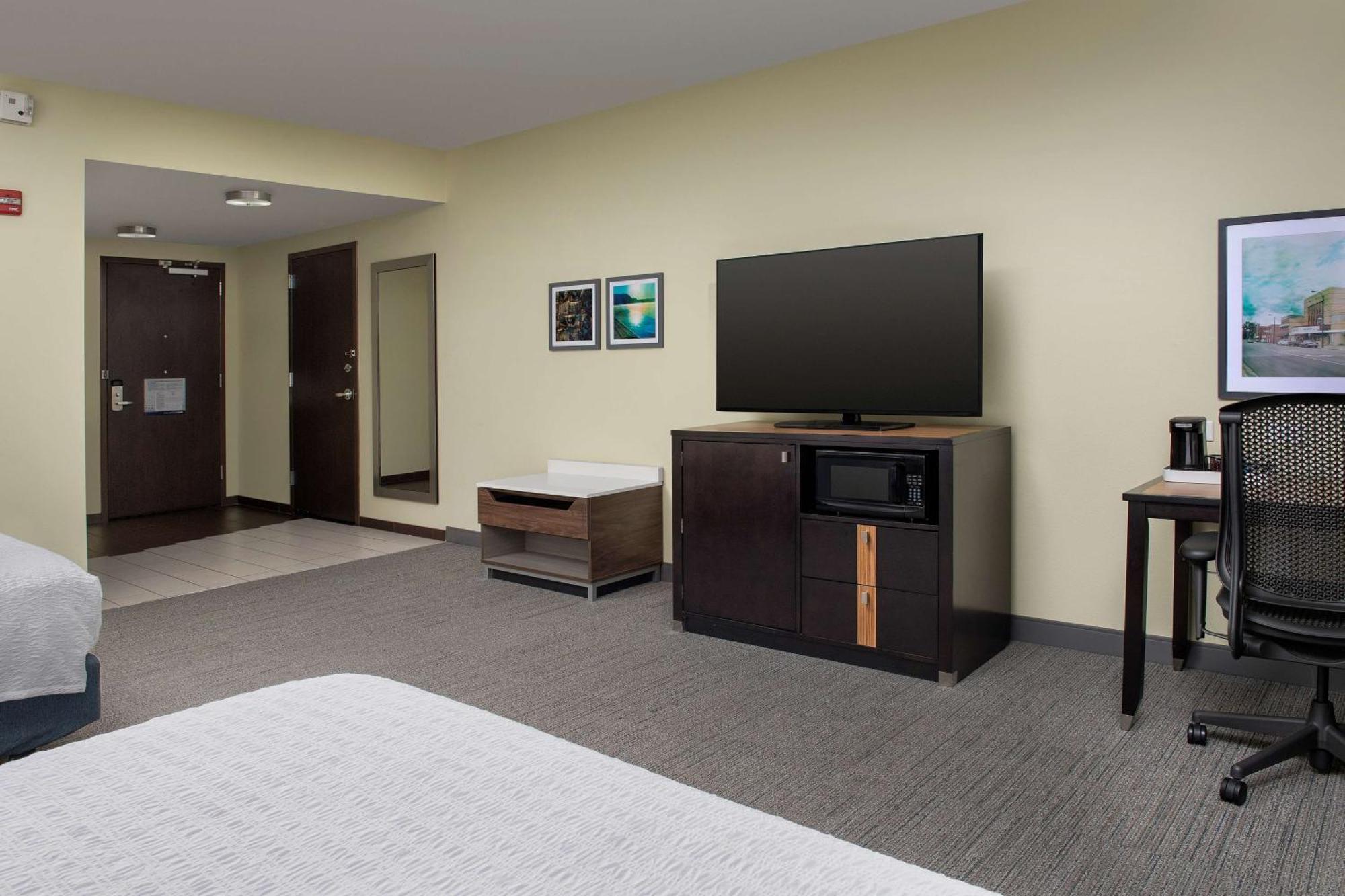 Hampton Inn Knoxville Clinton I-75 Bagian luar foto