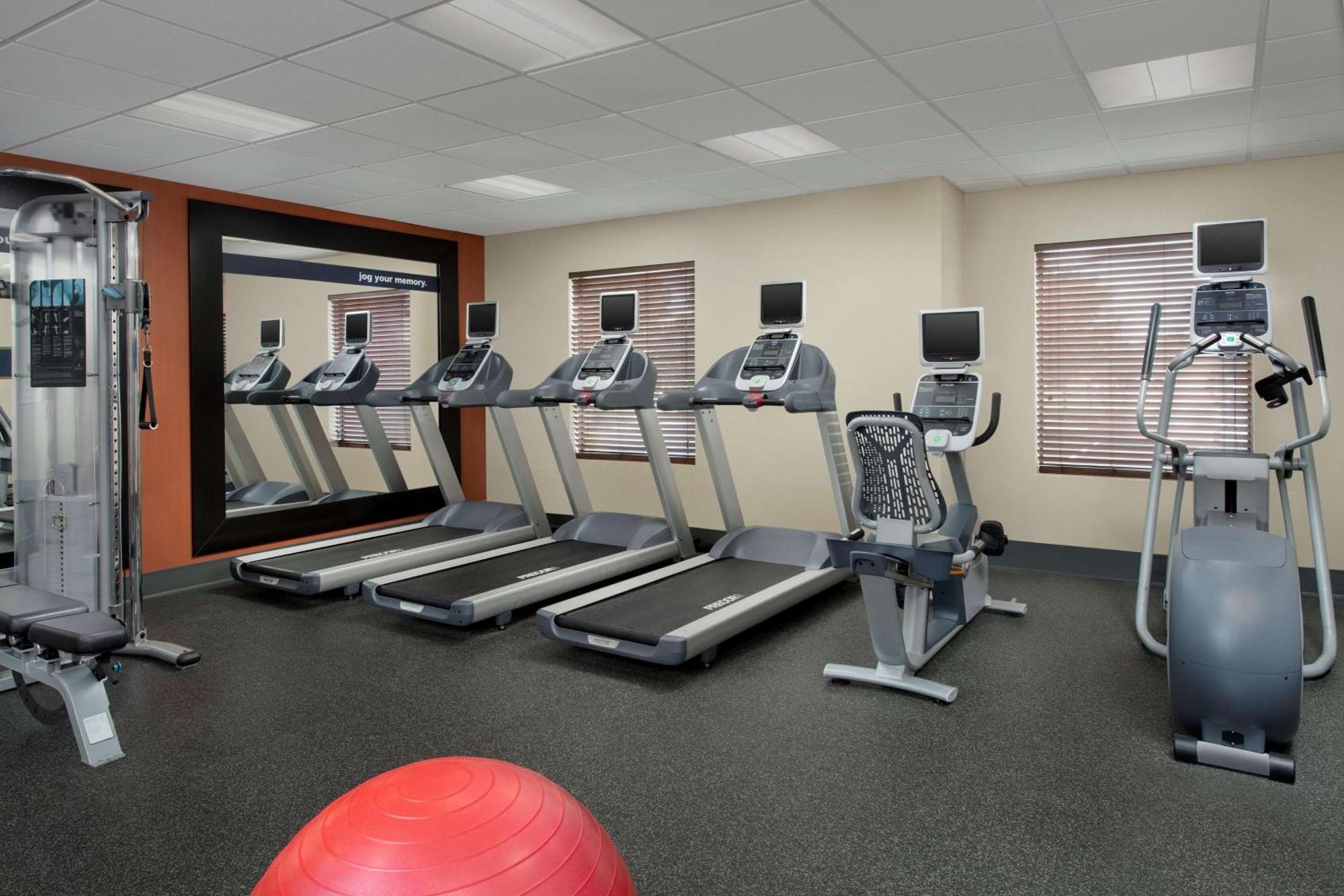 Hampton Inn Knoxville Clinton I-75 Bagian luar foto