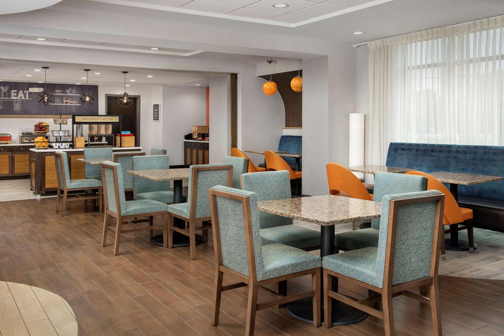 Hampton Inn Knoxville Clinton I-75 Bagian luar foto